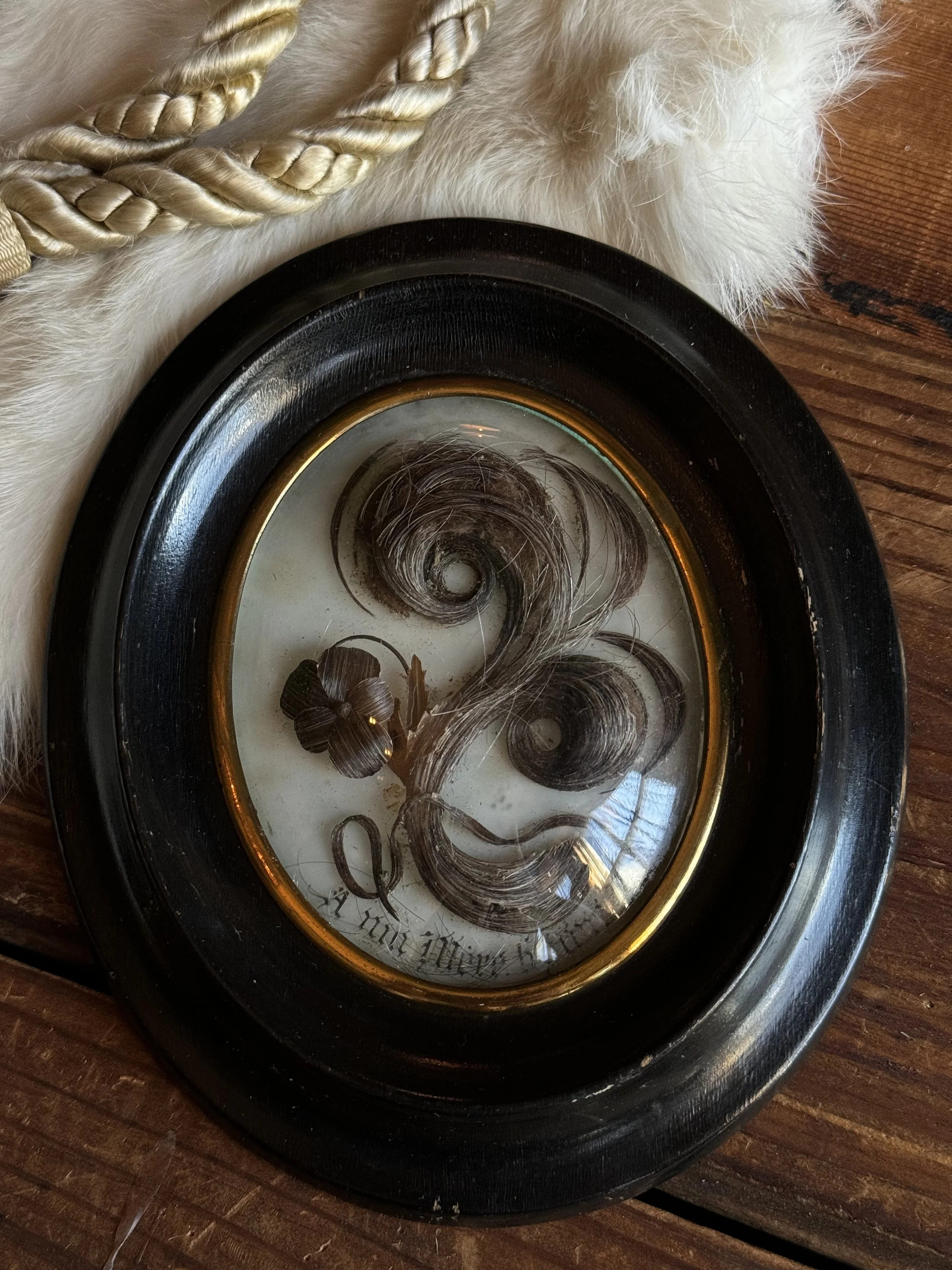 Rare French Reliquary Hair Memento Mori — Sideshow Gallery